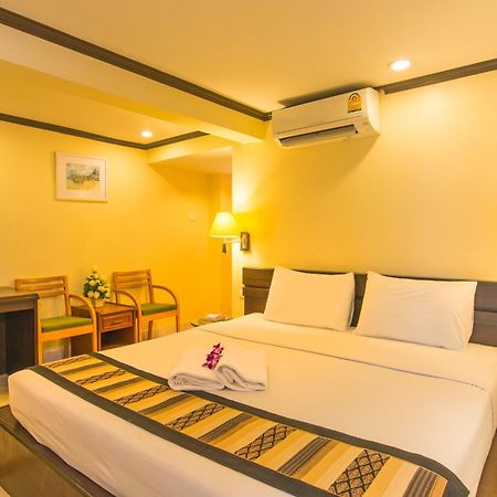Krabi City Seaview Hotel Extérieur photo