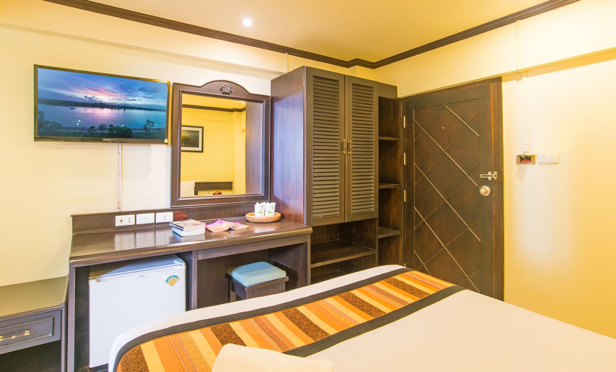 Krabi City Seaview Hotel Extérieur photo