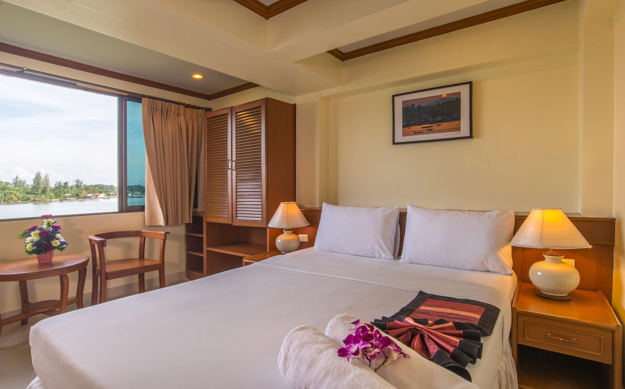 Krabi City Seaview Hotel Extérieur photo
